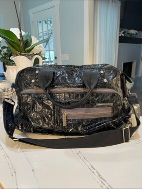 Matt & Nat Unisex Vegan Leather Black Glossy Textured Duffel W/Adjustable Strap